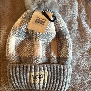 UGG Gray and Cream Patterned Beanie